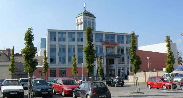  Das Zentrum „Fabrika“